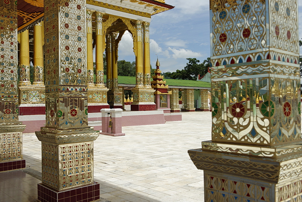 The Bawgyo Pagoda in Thibaw (Hsipaw), Shan State, Republic of the Union of Myanmar (Burma), Asia 