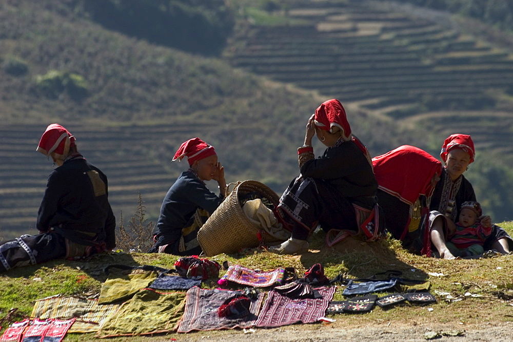 Cat Cat village hiking trail, Sapa, Northern Vietnam, Southeast Asia, Asia