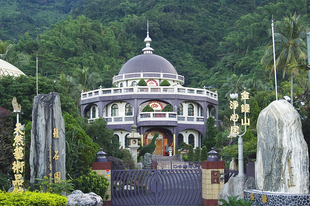 Monastery, Pingtung County, Taiwan, Asia