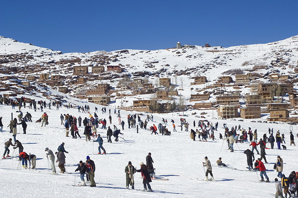 skiers, Oukaimeden ski resort, Morocco, North Africa