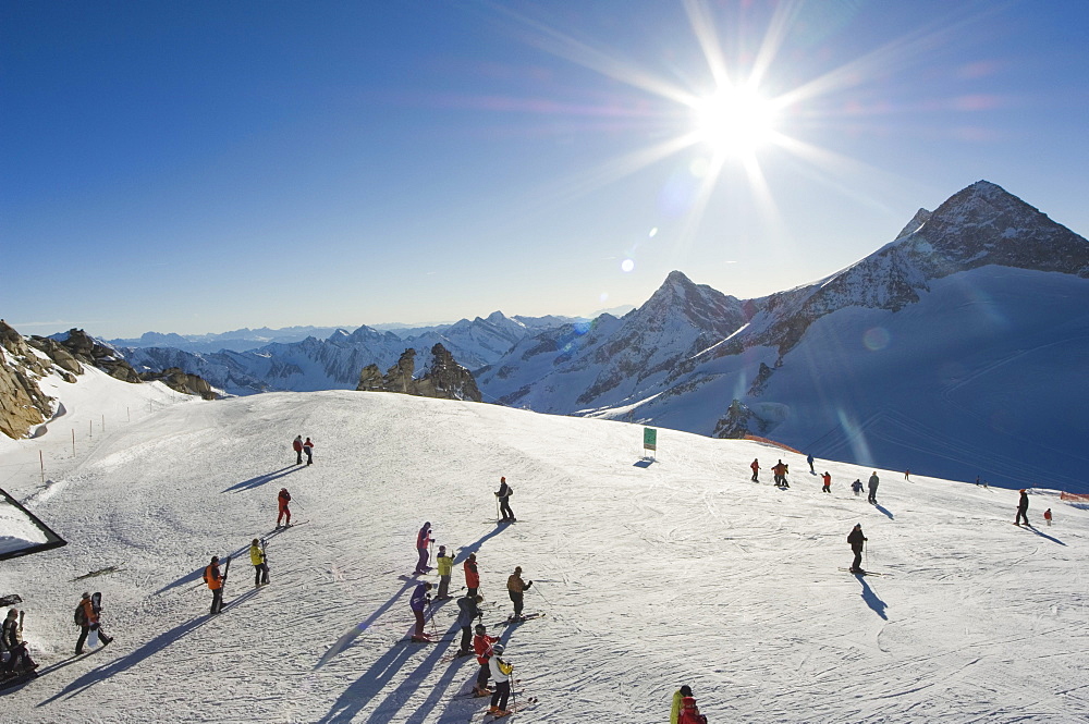 Skiers on Hintertux glacier, Mayrhofen ski resort, Zillertal Valley, Austrian Tyrol, Austria, Europe