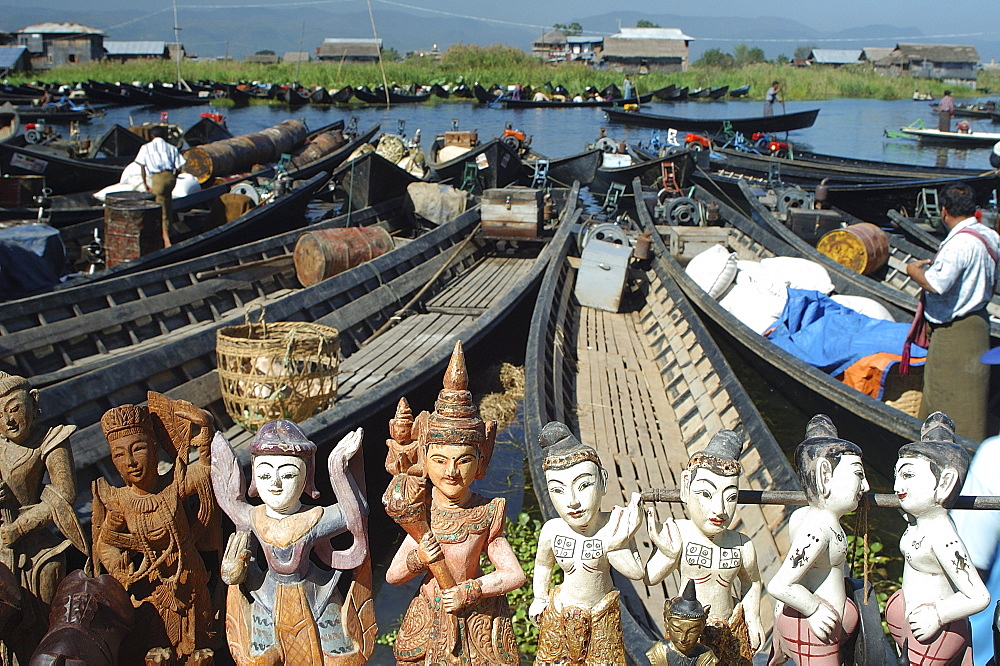 Souvenirs and boats at five day market, Inle Lake, Shan State, Myanmar (Burma), Asia