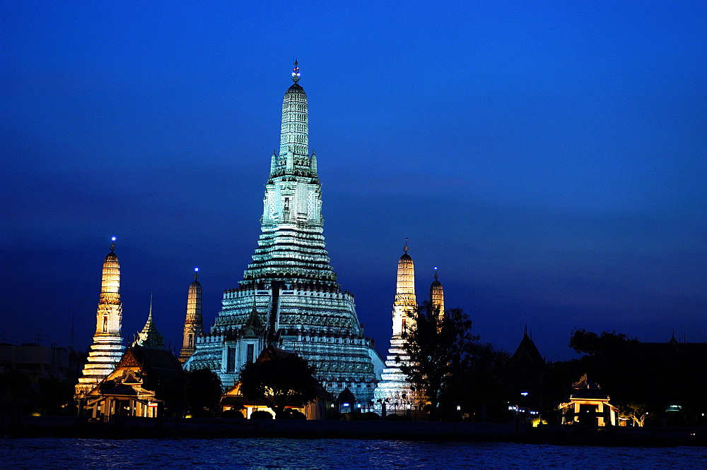 Sunset, Wat Arun, Bangkok, Thailand