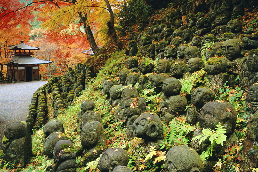 Nenbutsu dera (temple), Arashiyama, Kyoto, Japan