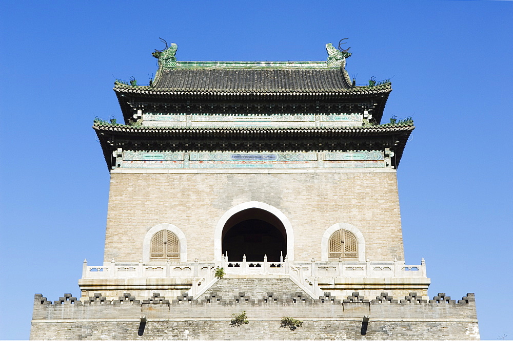 The Bell Tower originally built in 1273 marking the center of the Mongol Empire, Beijing, China, Asia