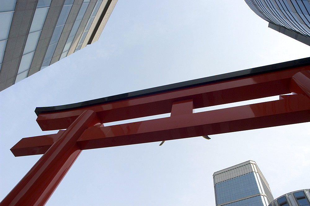 Tori gate, skyscrapers, Kobe city, Kansai, Honshu island, Japan, Asia