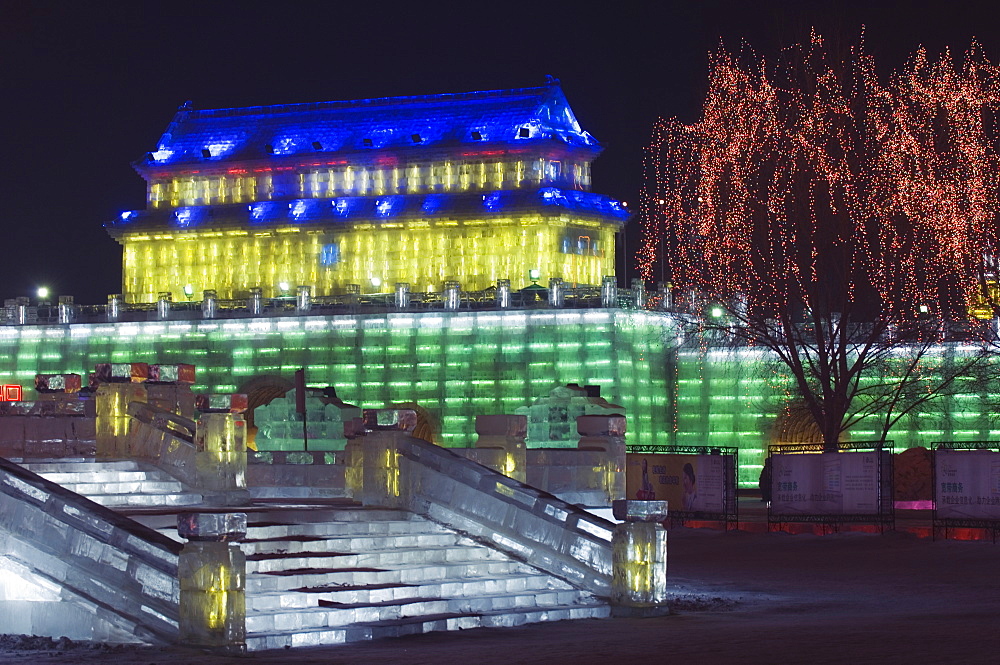 Snow and ice sculptures illuminated at night at the Ice Lantern Festival, Harbin, Heilongjiang Province, Northeast China, China, Asia