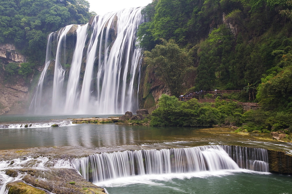 Huangguoshu Waterfall largest in China 81m wide and 74m high, Guizhou Province, China, Asia