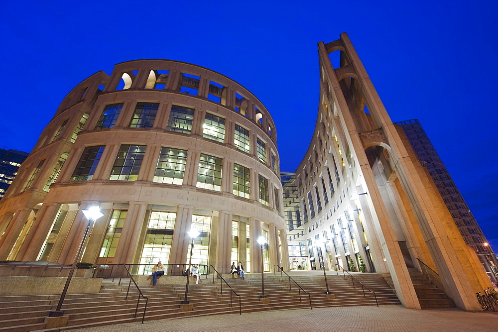 Vancouver Public Library, designed by Moshe Safdie, Vancouver, British Columbia, Canada, North America