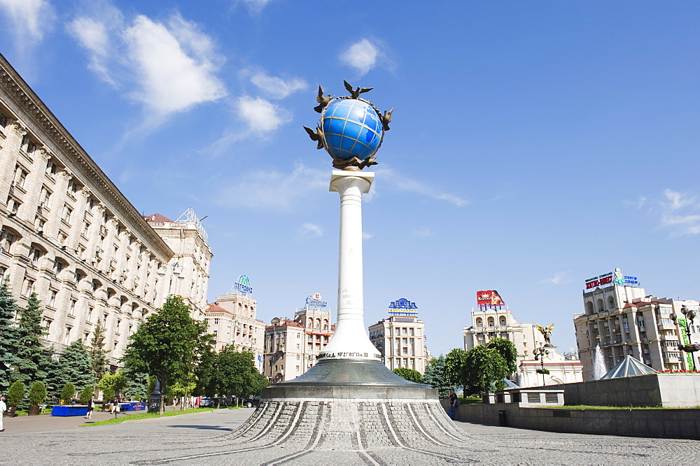 Satue of a blue globe with doves of peace, Maidan Nezalezhnosti (Independence Square), Kiev, Ukraine, Europe