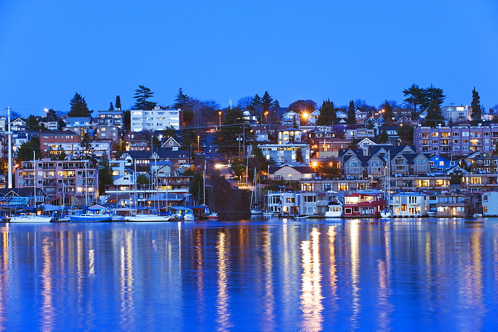 Residential houses on Lake Union, Seattle, Washington State, United States of America, North America