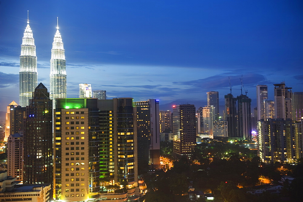 Petronas Towers, Kuala Lumpur, Malaysia, Southeast Asia, Asia