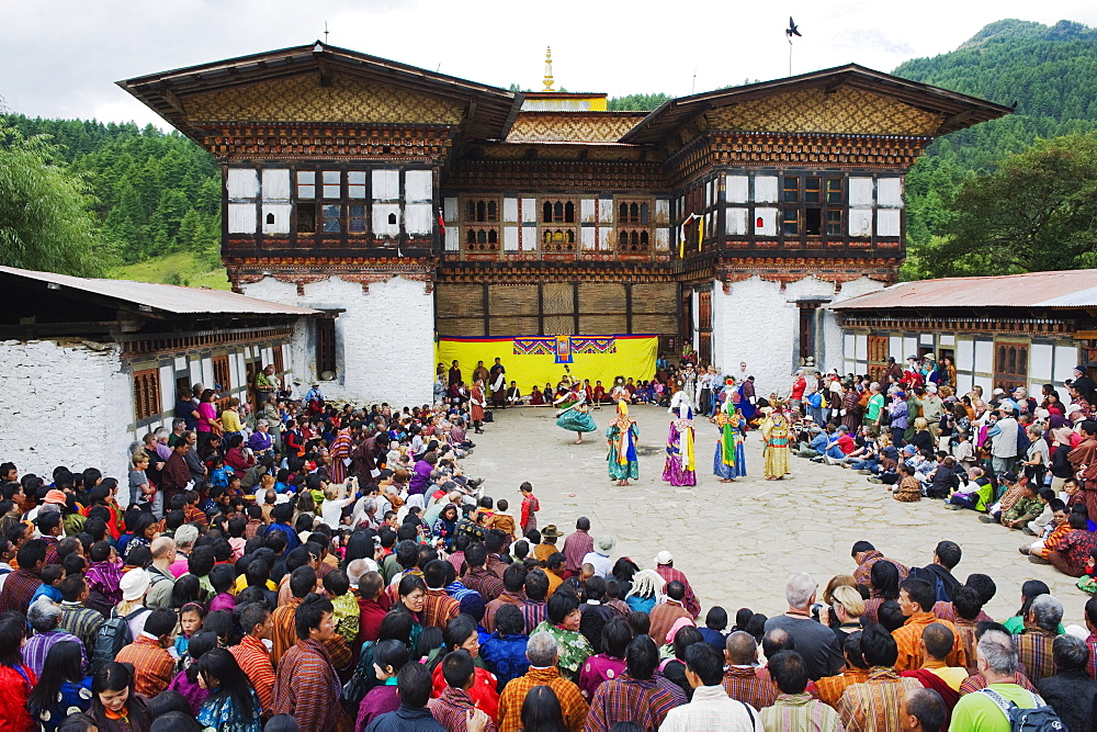 Dancers at Thangbi Mani Tsechu (festival), Jakar, Bumthang, Chokor Valley, Bhutan, Asia