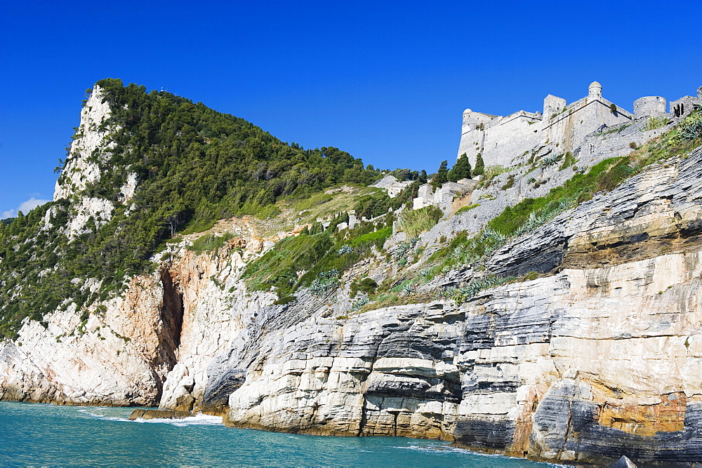 Clifftop castle, Porto Venere, Cinque Terre, UNESCO World Heritage Site, Liguria, Italy, Europe