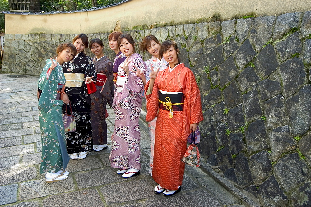 Girls wearing yukata - kimono in Gion, Kyoto city, Honshu, Japan, Asia