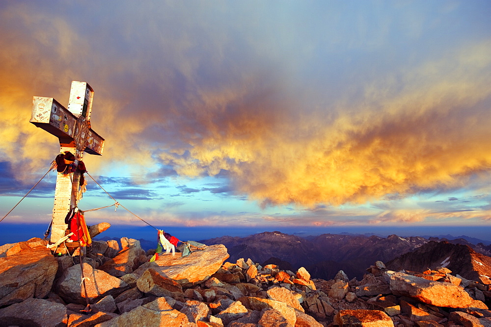 View at sunrise from Pico de Aneto, at 3404m the highest peak in the Pyrenees, Spain, Europe