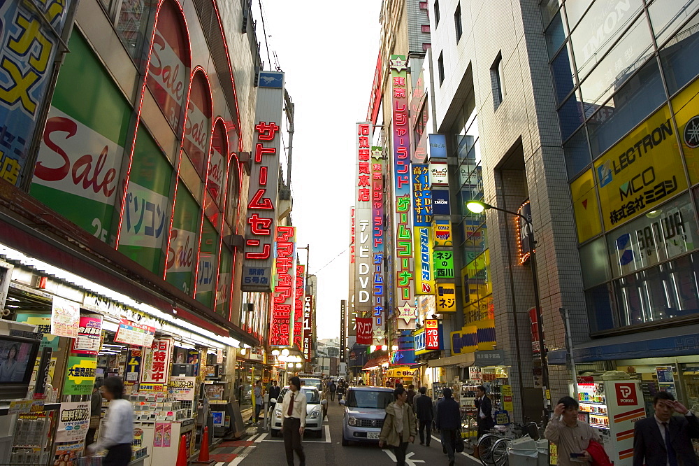 Akihabara electrical shopping district, Tokyo, Honshu, Japan, Asia