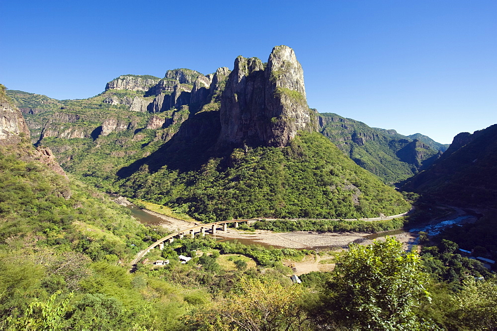 El Chepe railway journey through Barranca del Cobre (Copper Canyon), Chihuahua state, Mexico, North America