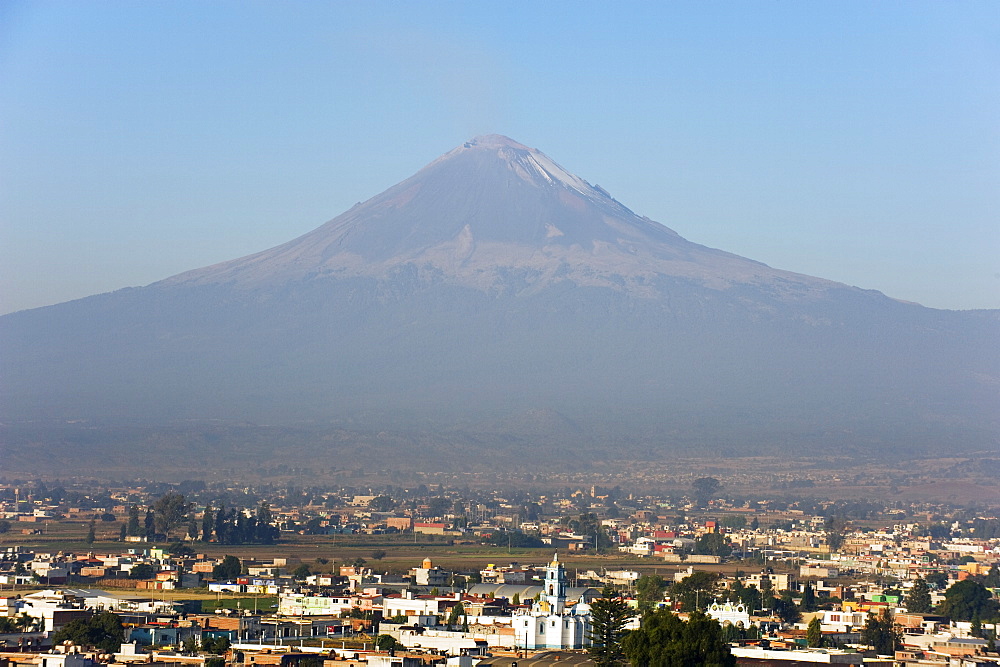 Volcan de Popocatepetl, 5452m, Cholula, Puebla state, Mexico North America