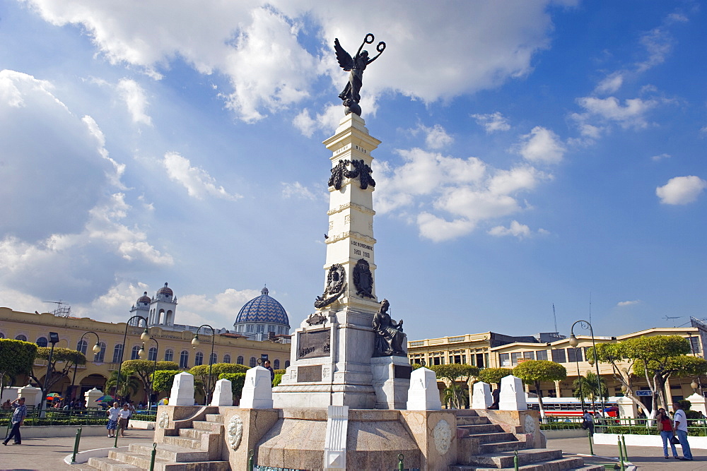 Monument in Parque Libertad, San Salvador, El Salvador, Central America