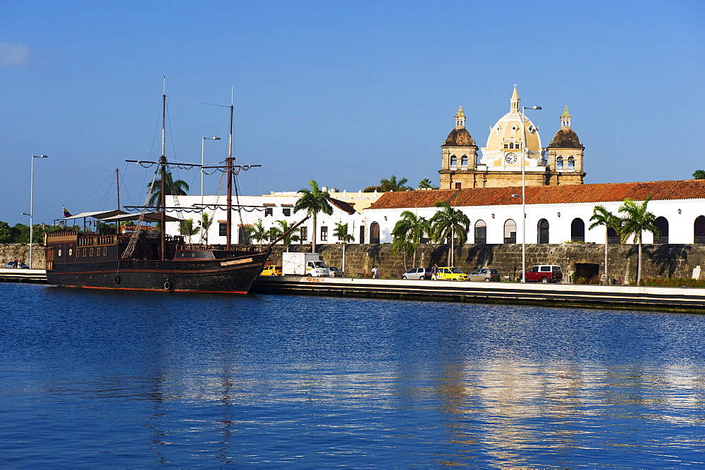 Harbour area, Old Town, UNESCO World Heritage Site, Cartagena, Colombia, South America