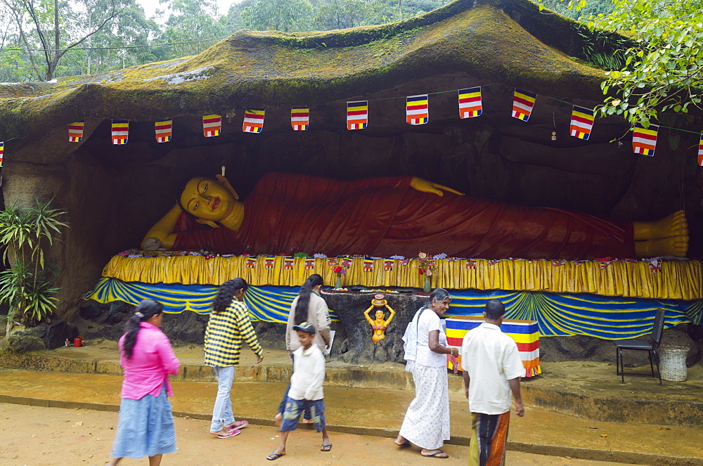 Buddha statue, Adams Peak, Sri Lanka, Asia