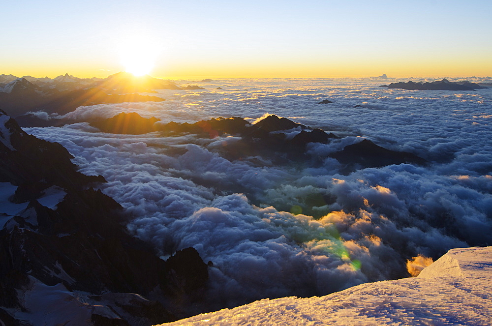 Sunrise from summit of Mont Blanc, 4810m, Haute-Savoie, French Alps, France, Europe 