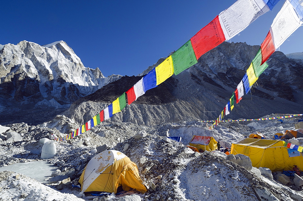 Prayer flags at Everest Base Camp, Solu Khumbu Everest Region, Sagarmatha National Park, UNESCO World Heritage Site, Nepal, Himalayas, Asia 