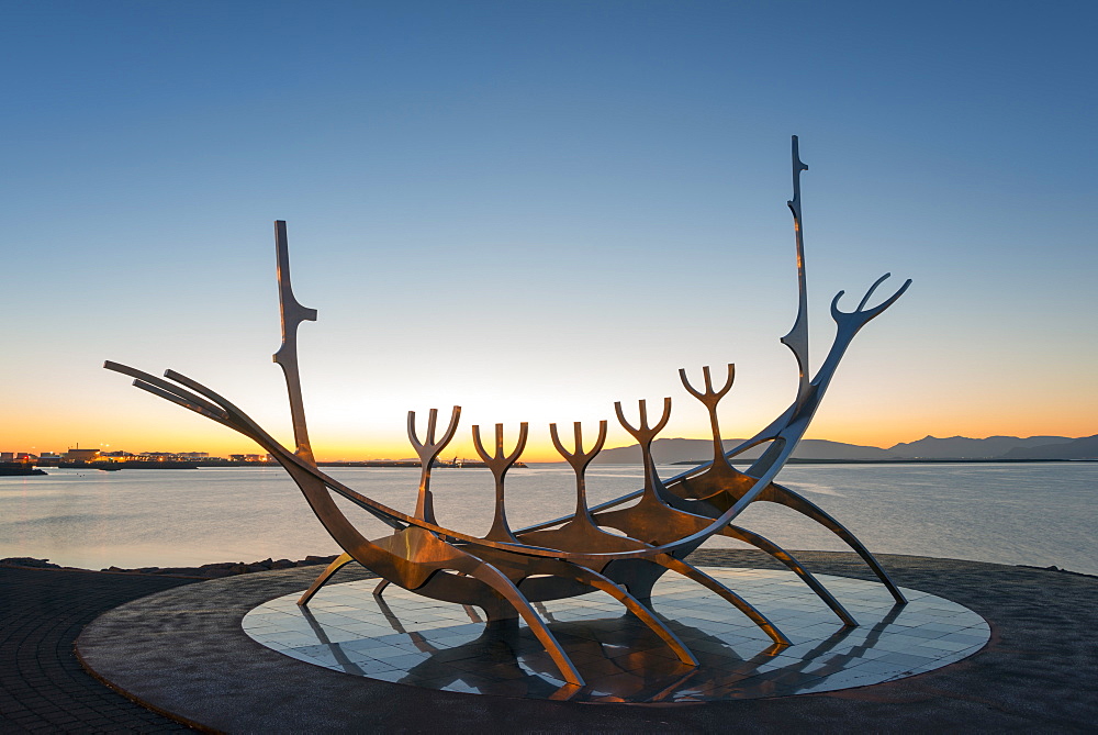 Iceland, Reykjavik, Solfar (Sun Voyager), iconic stainless-steel modern sculpture representing a Viking longboat by Jon Gunnar Arnason