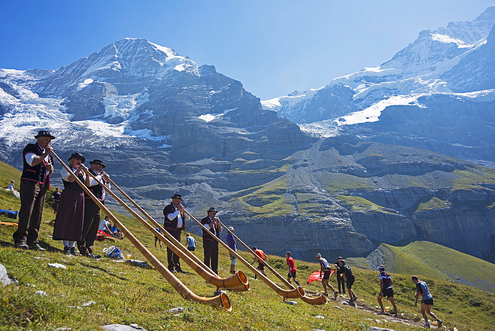 Swiss horn players, Jungfrau marathon, Bernese Oberland, Switzerland, Europe