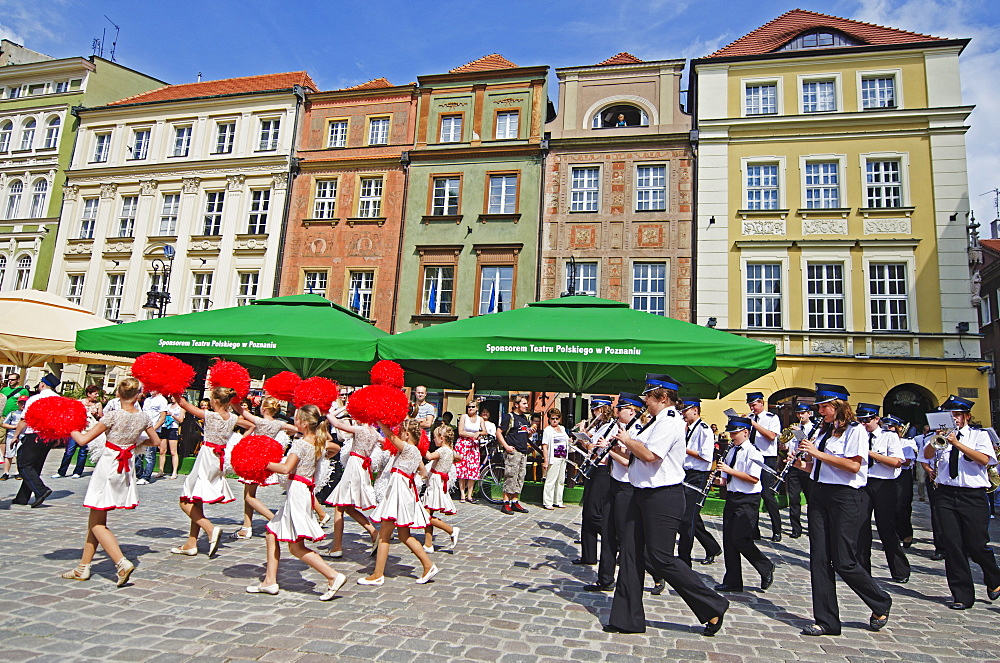 Market square, historic old town, Poznan, Poland, Europe