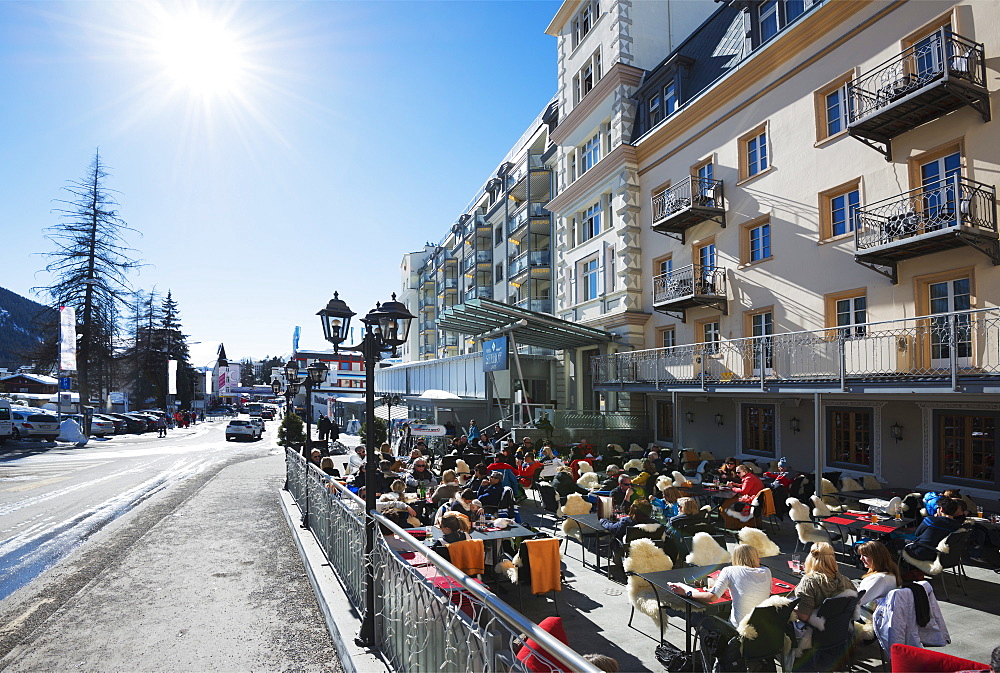 Apres ski bar, Davos, Graubunden, Swiss Alps, Switzerland, Europe