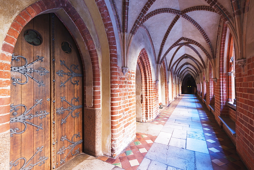 Medieval Malbork Castle, Marienburg Fortress of Mary, UNESCO World Heritage Site, Pomerania, Poland, Europe 