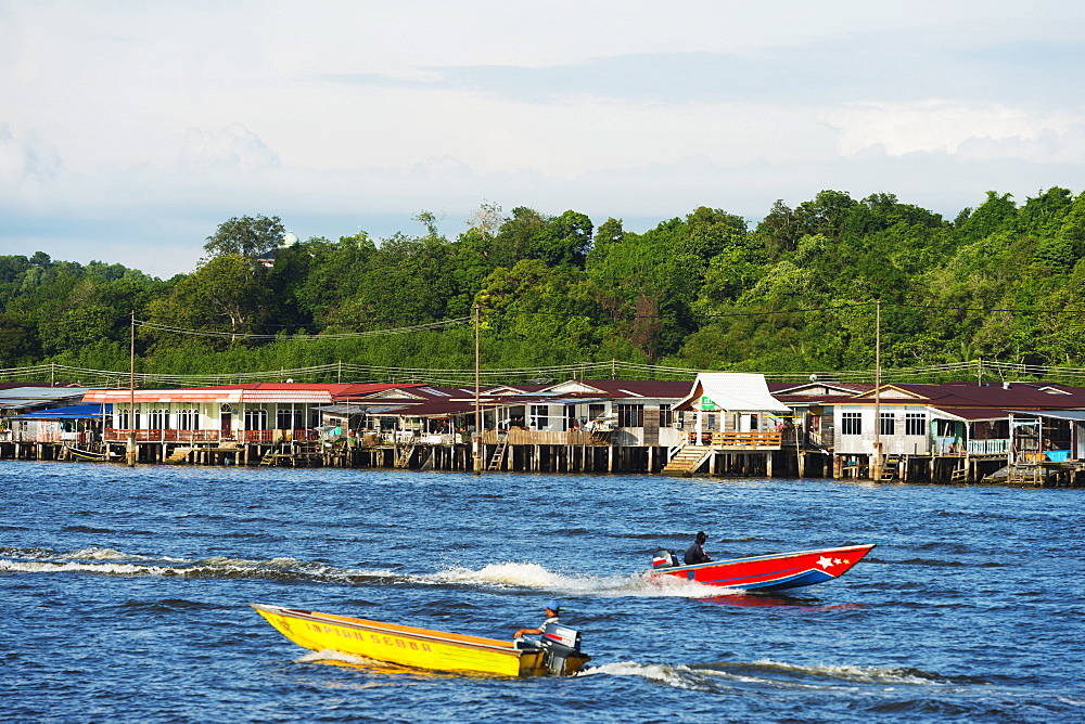 Kampung Ayer water village, Bandar Seri Begawan, Brunei, Borneo, Southeast Asia, Asia