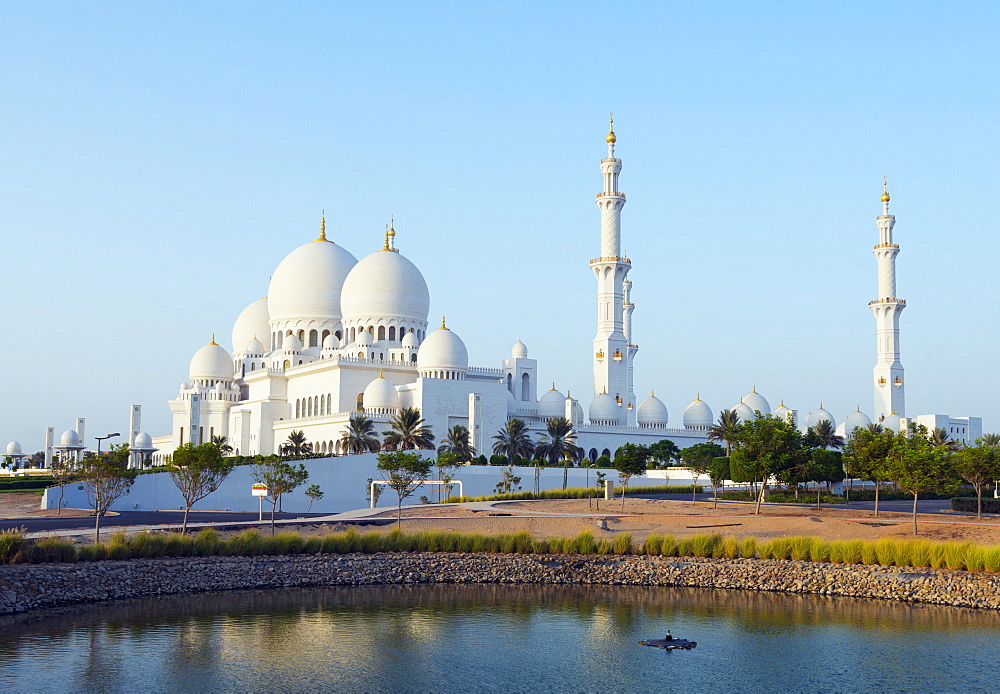 Sheikh Zayed Grand Mosque, Abu Dhabi, United Arab Emirates, Middle East