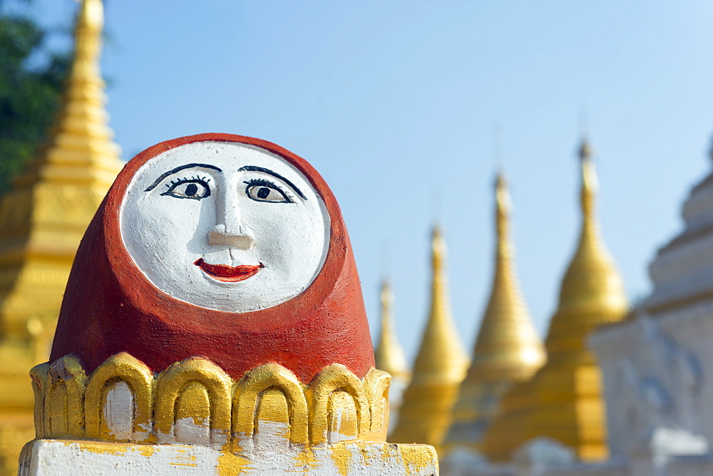 Temple decoration, Nget Pyaw Taw Pagoda, Pindaya, Myanmar (Burma), Asia