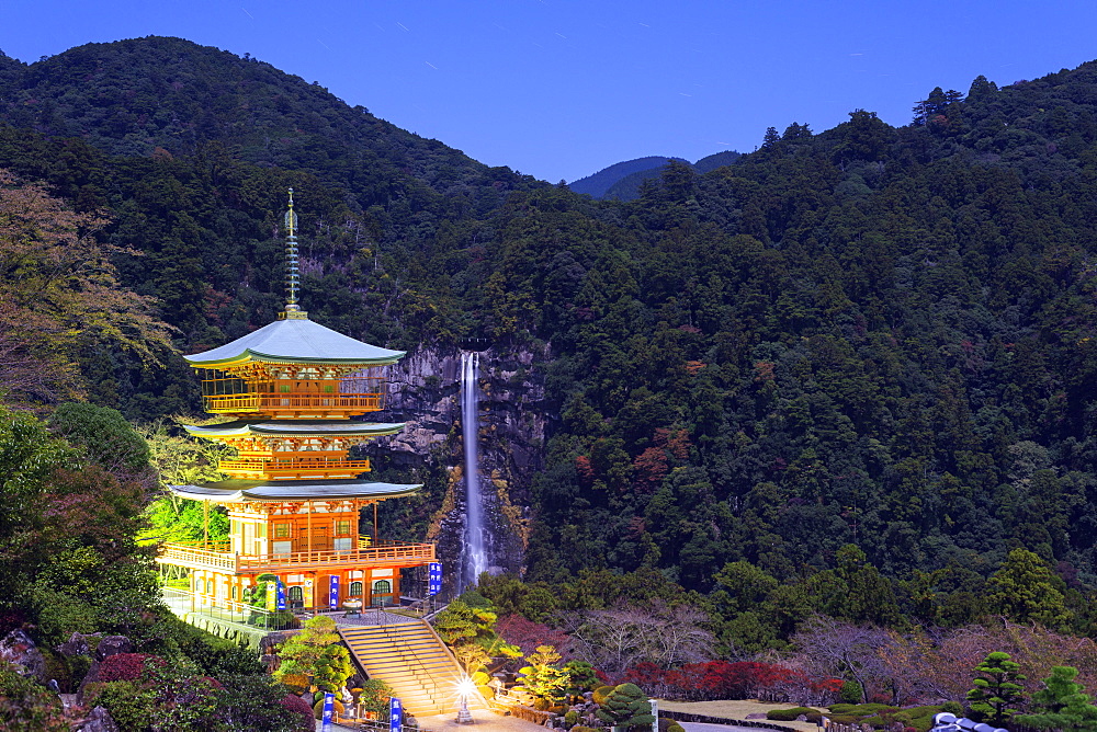 Pagoda, Shinto Shrine, Nachi no taki waterfall, UNESCO World Heritage Site, Wakayama Prefecture, Honshu, Japan, Asia