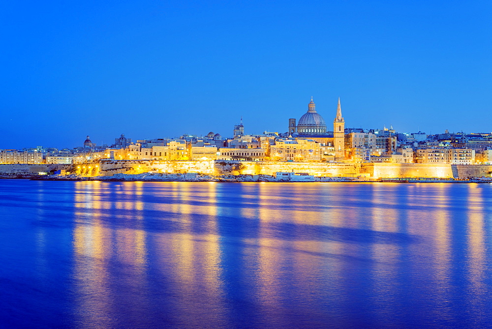 St. Paul's Anglican Cathedral and Carmelite Church, Valletta, Malta, Mediterranean, Europe