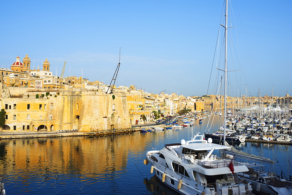 Senglea (L-Isla), Grand Harbour Marina, The Three Cities, Malta, Mediterranean, Europe