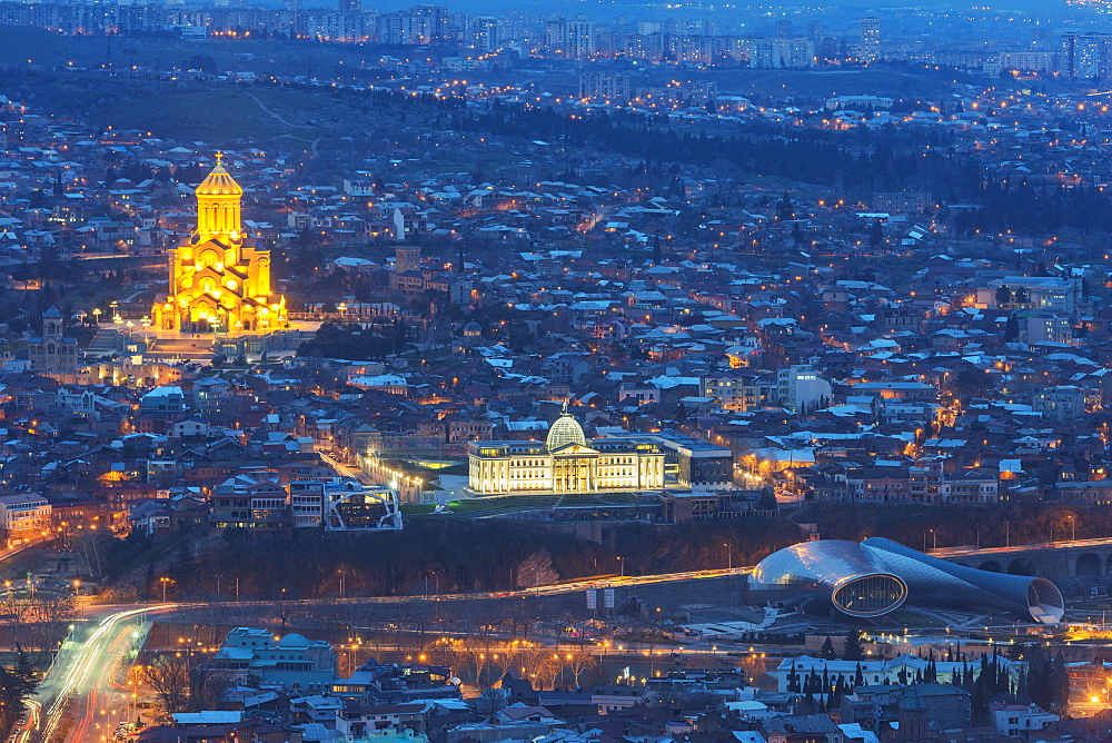 Presidential Palace and Tbilisi Sameda Cathedral (Holy Trinity) biggest Orthodox Cathedral in Caucasus, Tbilisi, Georgia, Central Asia, Asia