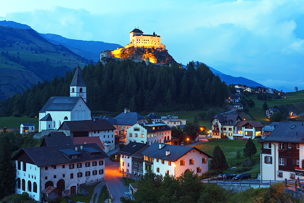 Scuol Tarasp (Tarasp Castle) (Schloss Tarasp), Engadine, Graubunden, Switzerland, Europe