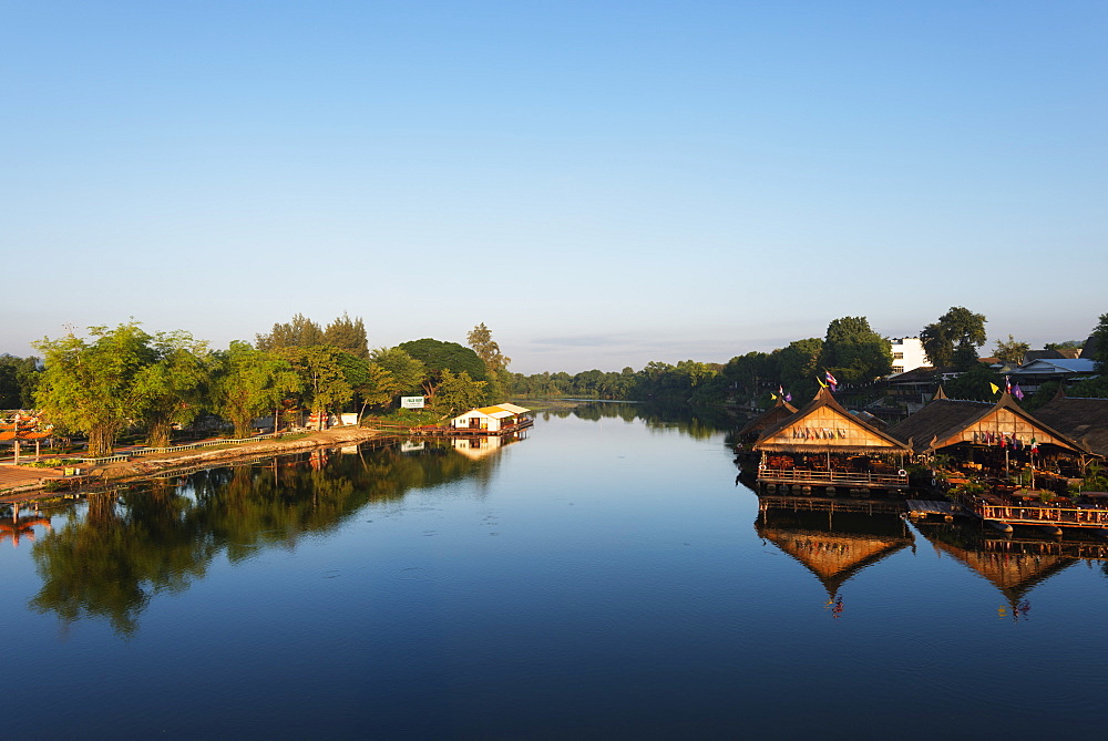 Floating raft restaurant on the River Kwai, Kanchanaburi, Thailand, Southeast Asia, Asia