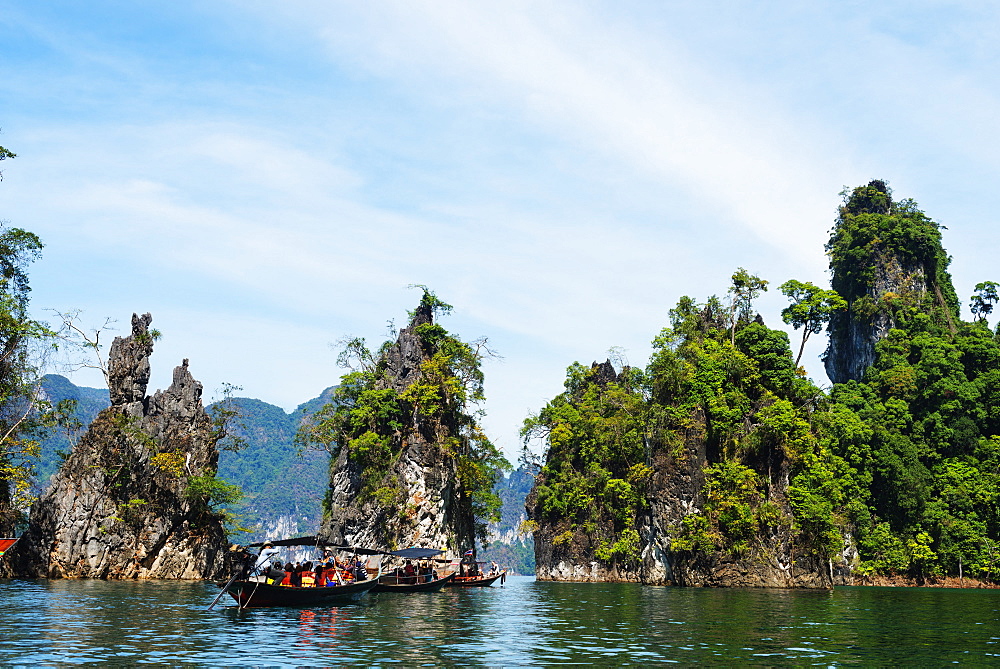 Ratchaprapa Reservoir, Khao Sok National Park, Surat Thani Province, Thailand, Southeast Asia, Asia