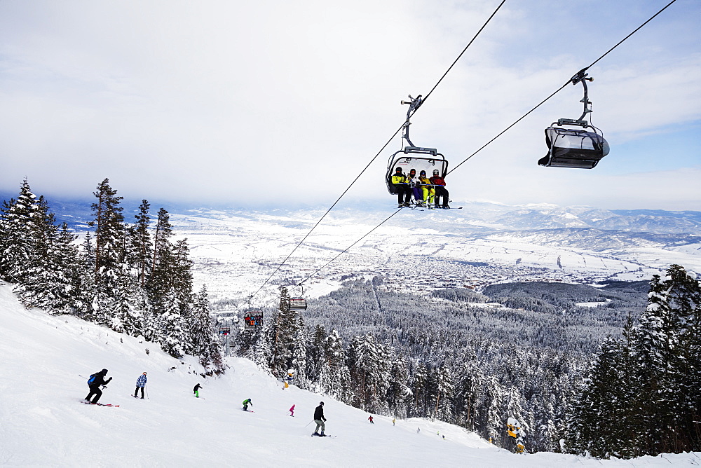 Piste skiers, Bansko resort, Bulgaria, Europe