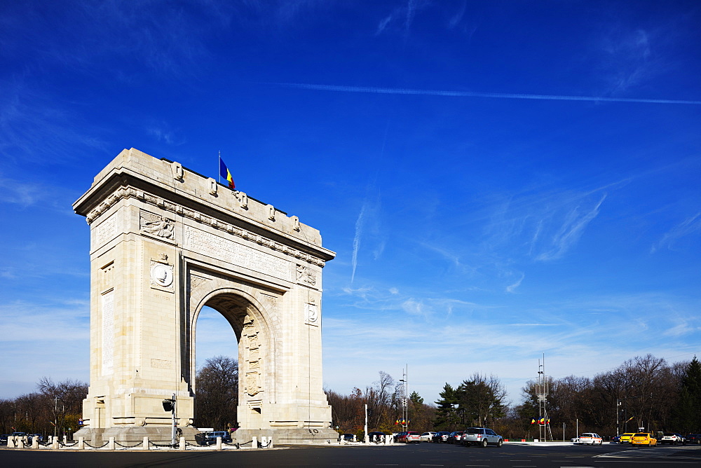 Arc de Triomph (Arch of Triumph), Bucharest, Romania, Europe