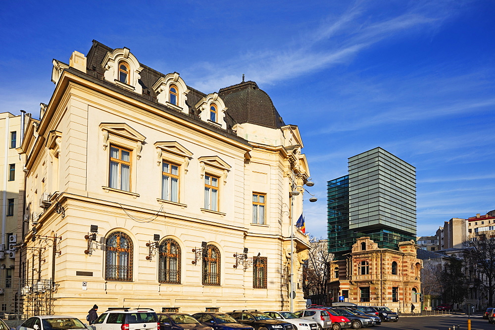 Piata Revolutei Square (Revolution Square), Headquarters of the Romanian Architects Association, Bucharest, Romania, Europe