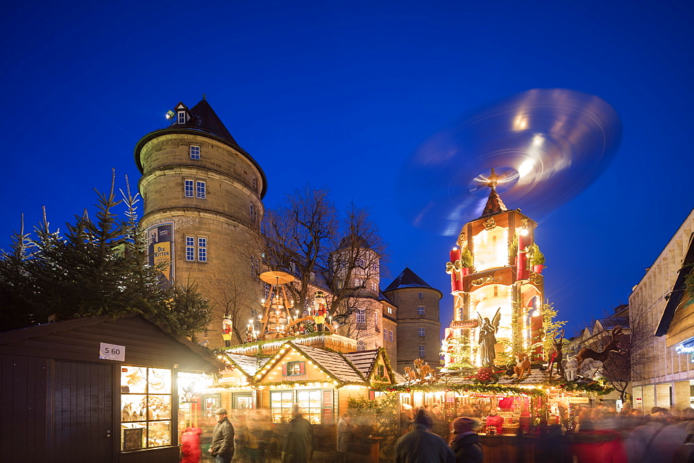 Christmas market at Schillerplatz, Stuttgart, Baden-Wurttemberg, Germany, Europe