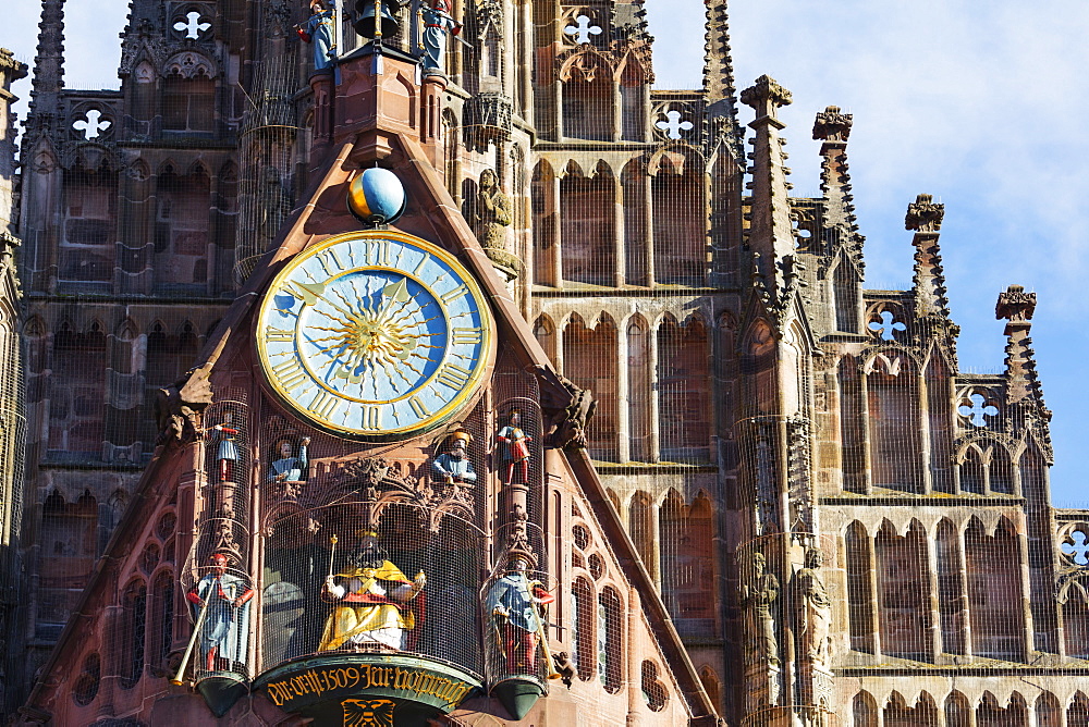 Musical clock on Frauenkirche (Church of Our Lady), Nuremberg (Nurnberg), Franconia, Bavaria, Germany, Europe