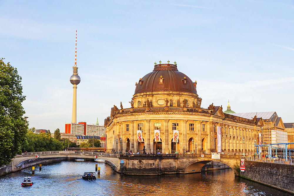 Baroque style Bode Museum by Ernst von Ihne 1904, Spree River, Museum Island, UNESCO World Heritage Site, Berlin, Brandenburg, Germany, Europe