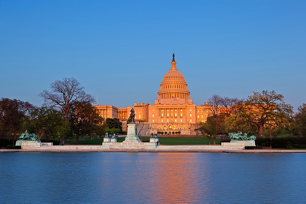 Ulysses S. Grant Memorial and United States Capitol Building showing current renovation work on the dome, Washington D.C., United States of America, North America